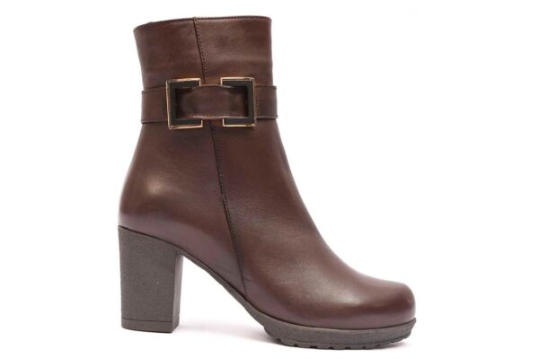 Zapato de piel cómodo mujer modelo L1306 - Calzarella Treintas